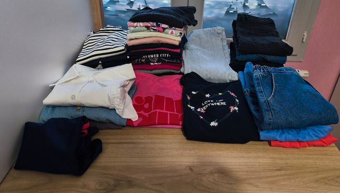 Lot vêtements fille 6 ans - photo numéro 2