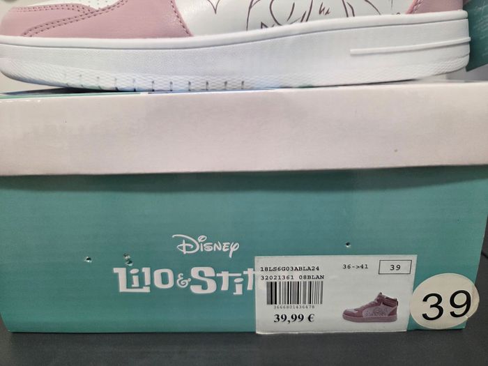 Tennis montante lilo et stitch - photo numéro 4