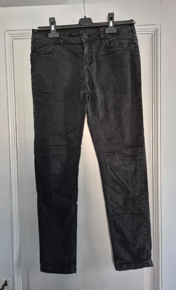 Jean noir 158cm
