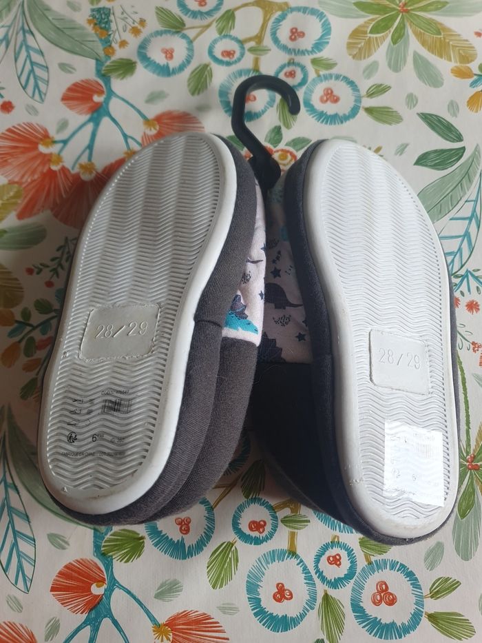 Chaussons 28/29 - photo numéro 2