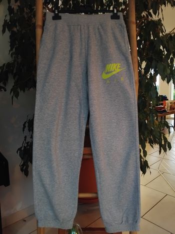 Jogging nike 14 ans