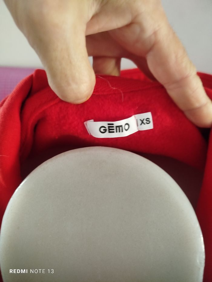 #kytieXSfemme. Sweat a capuche manches longues taille XS - photo numéro 7