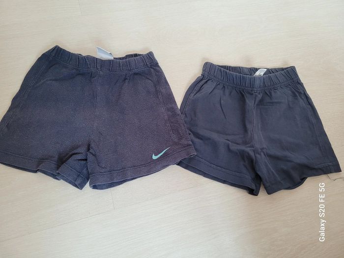 2 shorts 18 mois