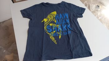 Tee shirt bleu marine