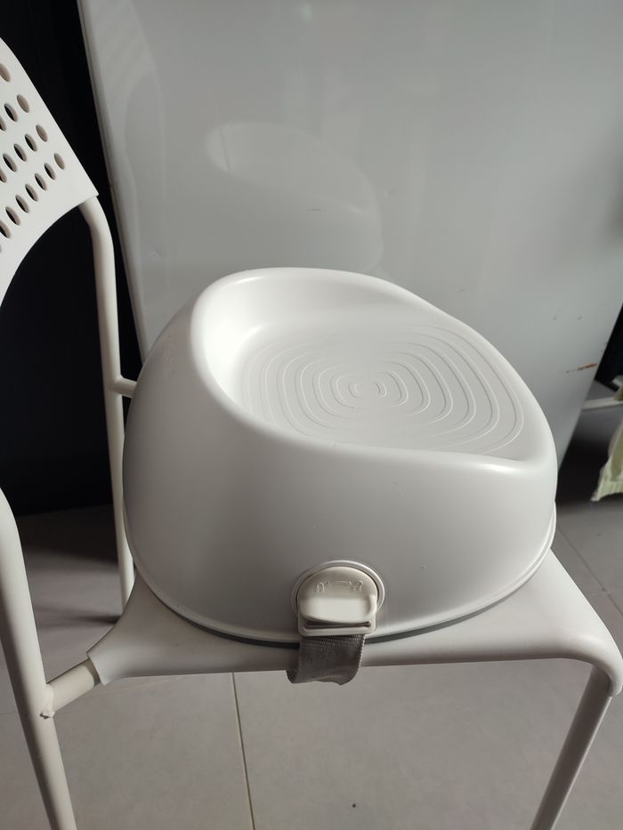 Rehausseur de chaise BABYBJORN