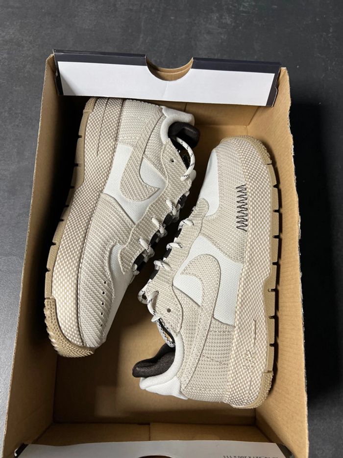 Basket Nike taille 36.5 - photo numéro 12