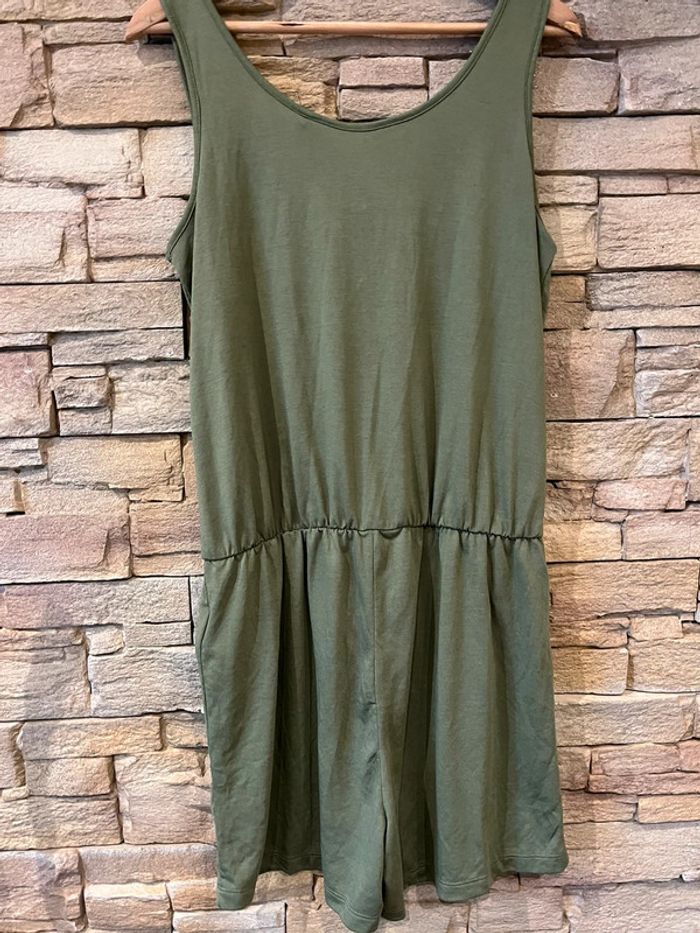 Combi short neuve kaki taille L - 42/44 - photo numéro 4