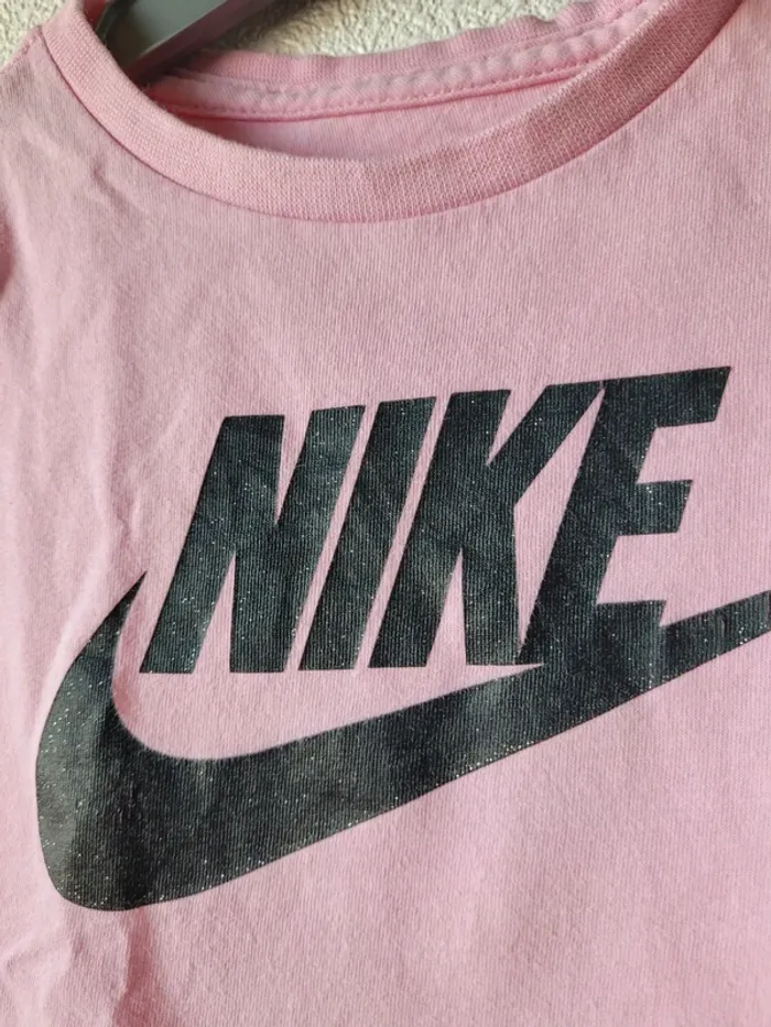 T shirt rose Nike 2.3 ans 92/98cm - photo numéro 2