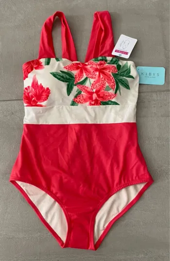 Maillot de bain une pièce femme