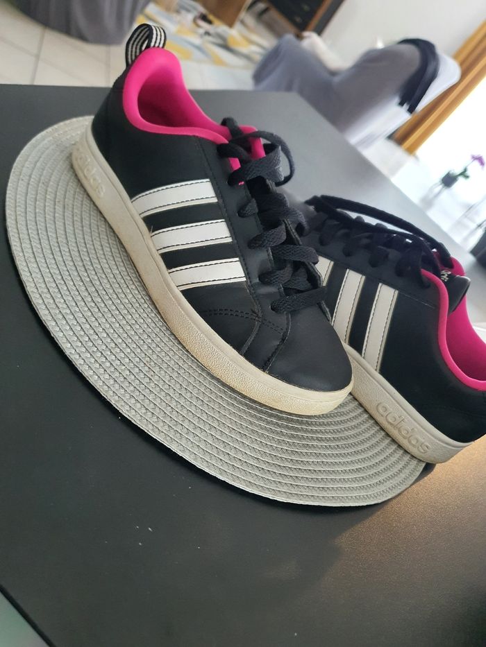 Chaussures Adidas