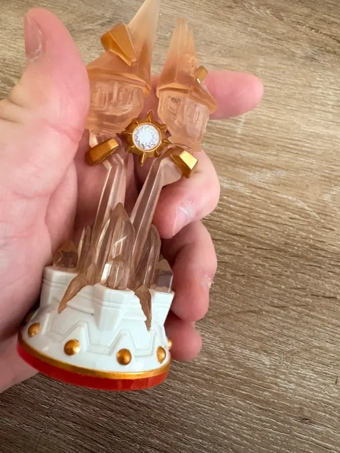 Figurine skylanders trap team sunscraper spire - photo numéro 3
