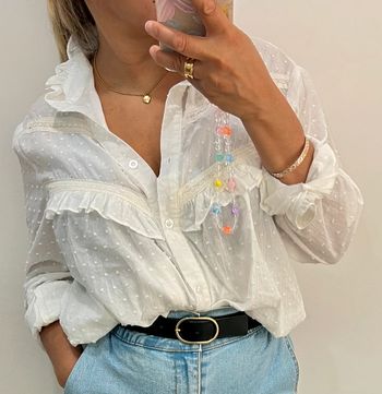 Chemise en plumetis romantique