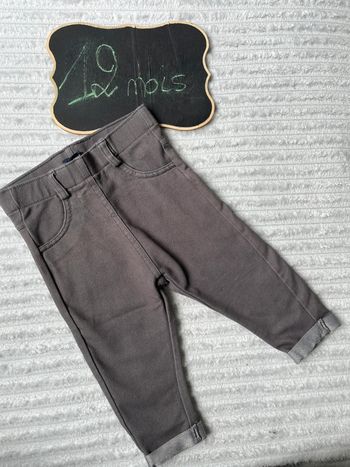 Jegging gris Kiabi 12 mois