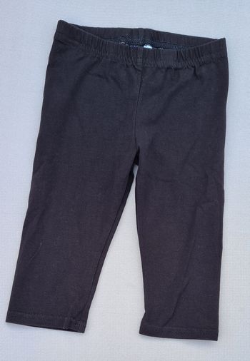 Legging trois quarts noir 3 ans en excellent  état
