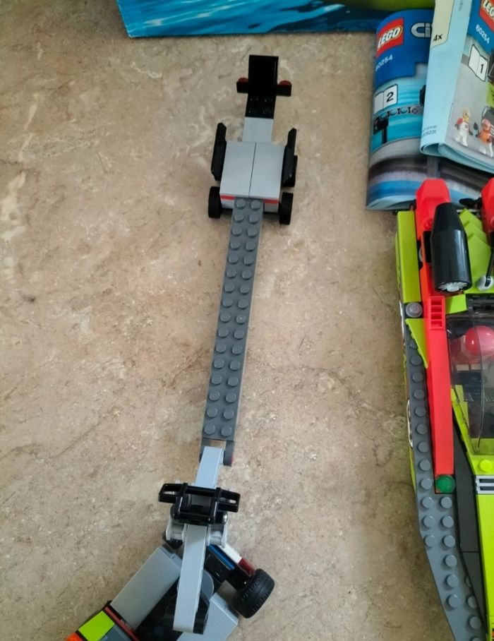 Lego 60254 🧡 Le transport du bateau de course - photo numéro 6