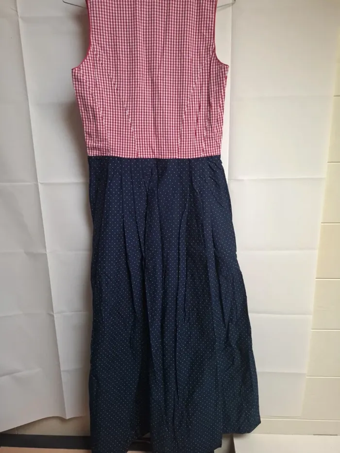 Robe taille 36 - photo numéro 3