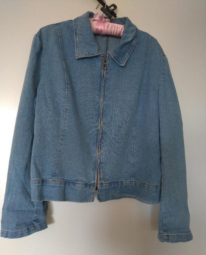Veste jean marque Jofrati taille 3