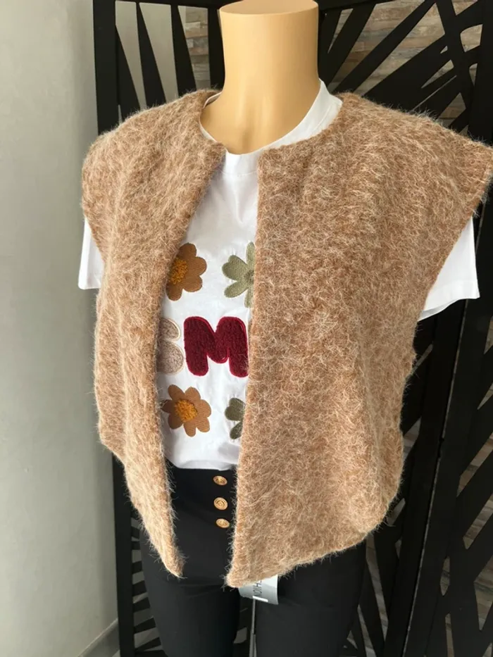 Veste camel sans manches