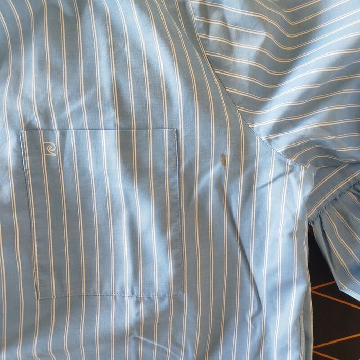 Chemise homme rayée bleu/blanc (tâchée) | Pierre Cardin | M - photo numéro 4