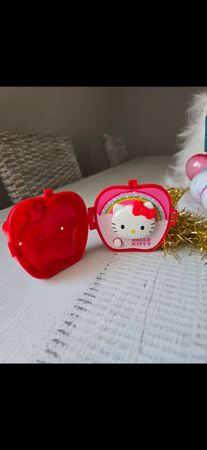 Peluche Hello Kitty et accessoires - photo numéro 9