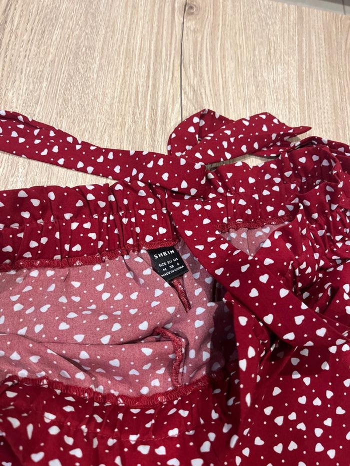 Short rouge shein taille m en très bon état - photo numéro 3