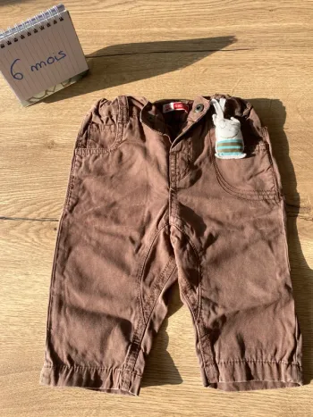 Pantalon du pareil au même