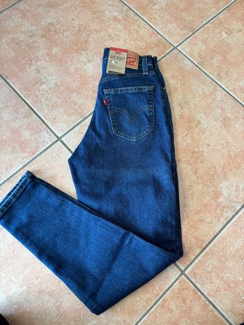 Jean levis High waisted mom