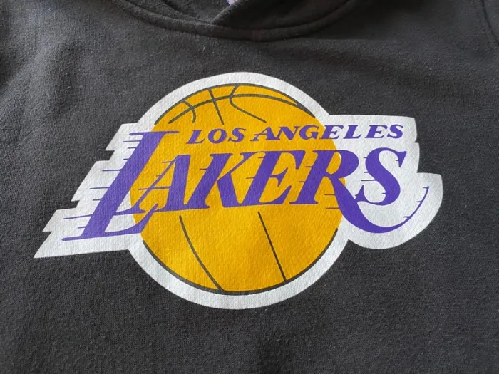 Sweat à capuche noir Lakers – Taille 14/16 ans (XS) - photo numéro 2