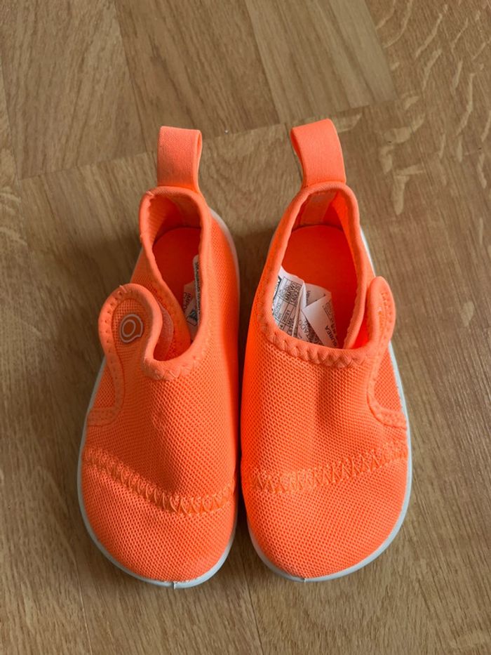 Chaussures aquatiques 22/23 - Décathlon TBE