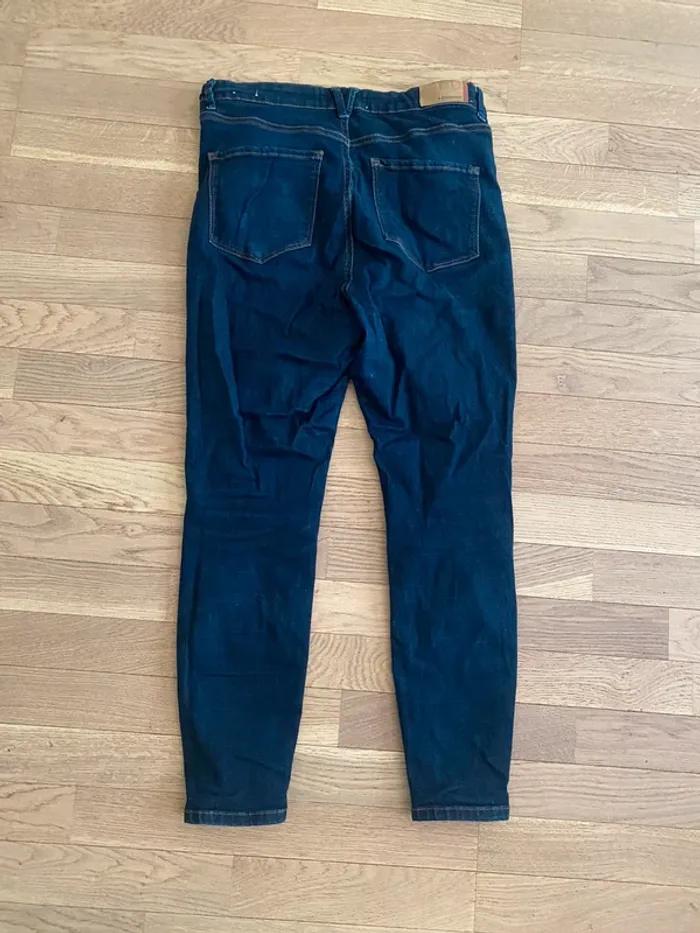 Jeans stradivarius taille haute - photo numéro 5