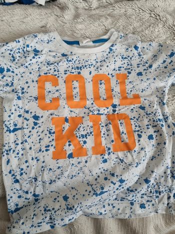 Tee shirt h et m blanc taille 9 a 12 mois