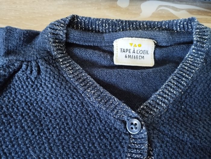 2 gilets 6 mois - photo numéro 3