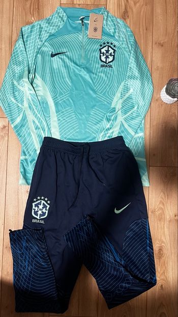 Ensemble brésil nike 