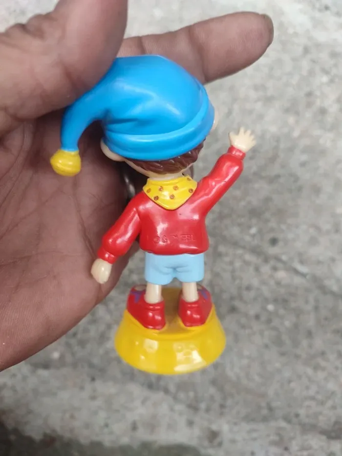 Figurine oui oui - photo numéro 8