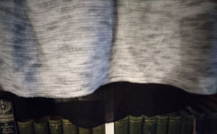 Très beau pull "Minnie" fabriqué en Italie porté une fois - photo numéro 7