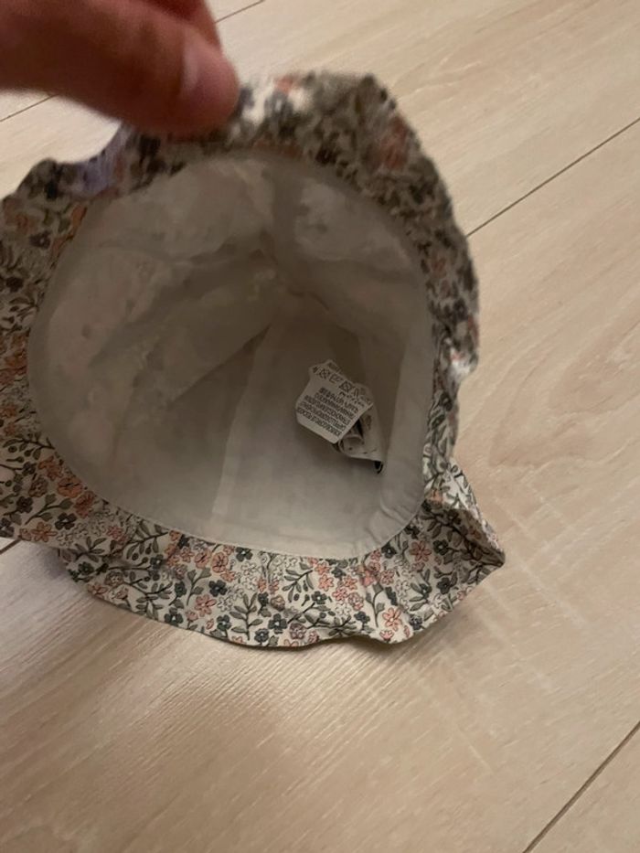 Chapeau bébé Kiabi 6 mois - photo numéro 3