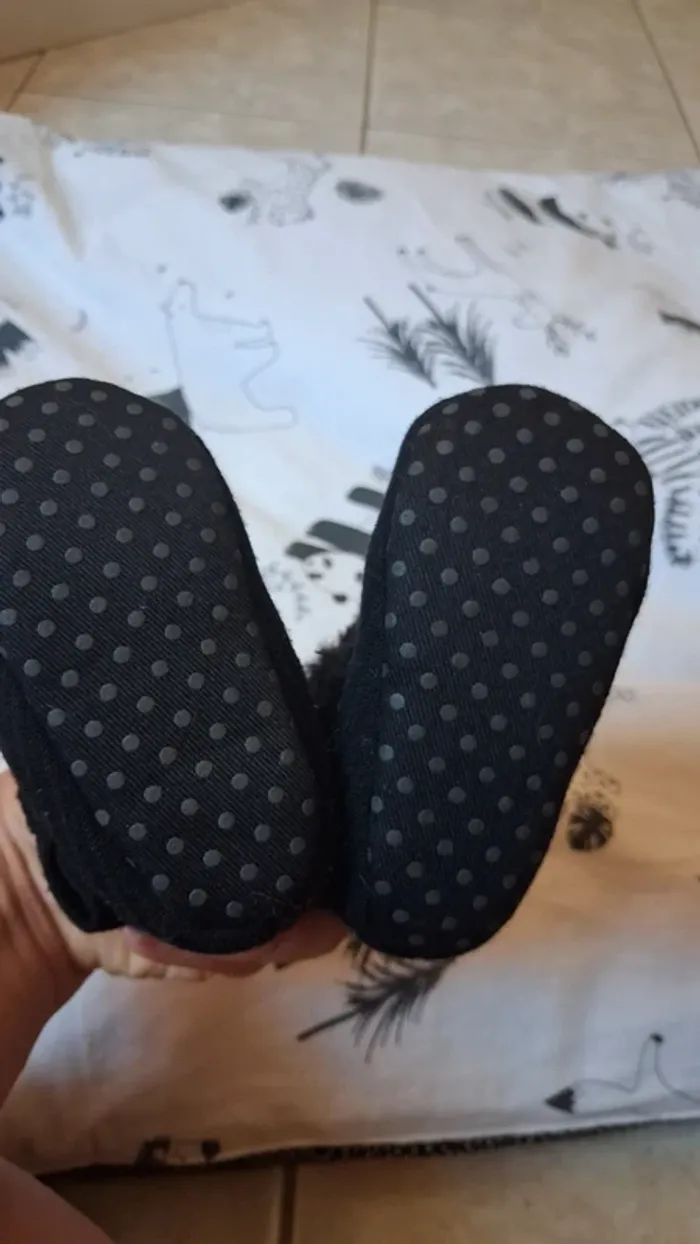 Chaussures bébé - photo numéro 3