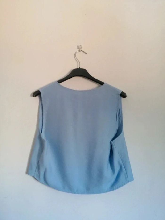 Chaleco azul con brillantes TU