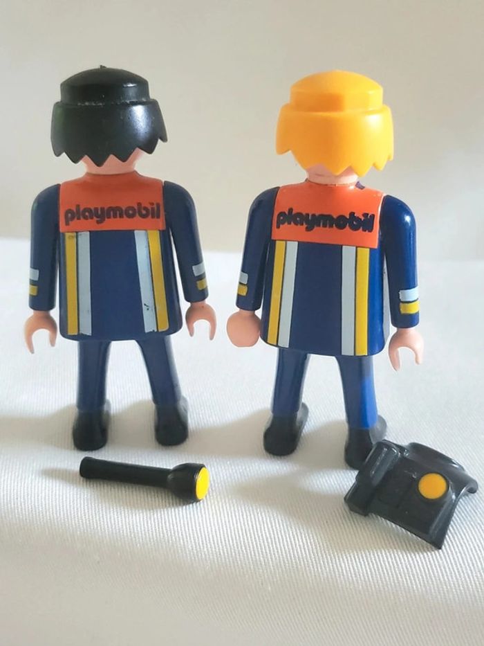 Personnages Playmobil Pompiers x 4 - photo numéro 8