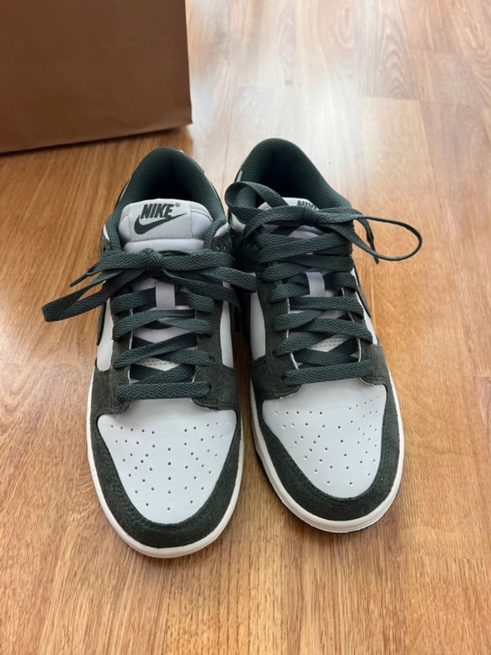 Nike Dunk Low verte femme 36,5 - photo numéro 3