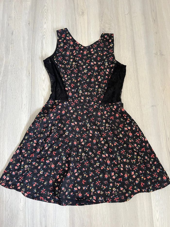 Robe d’été fleurie - photo numéro 2