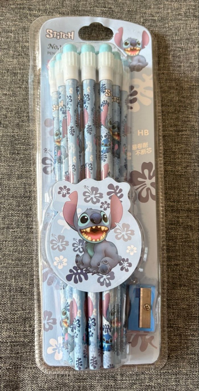12 crayons Stitch gris ordinaires avec gommes au bout et petit taille crayon + taille crayon fermé - photo numéro 4