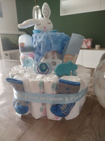 Gâteau de couche cadeau de naissance garçon 