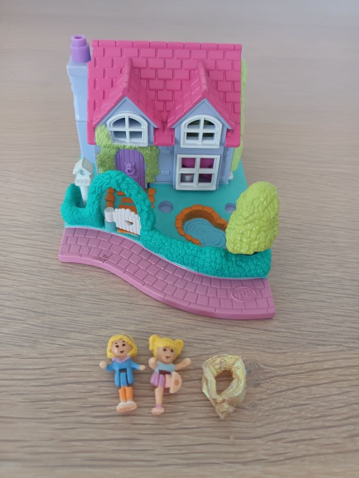 Polly Pocket Dance Studio