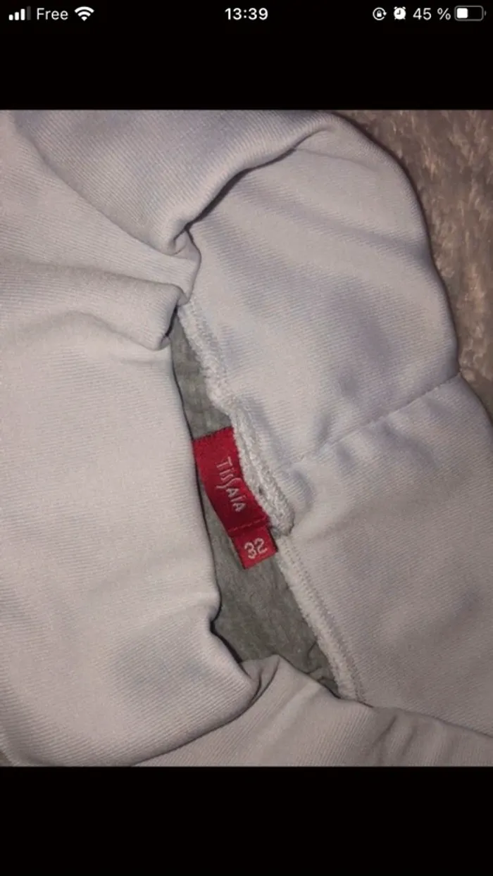 short gris et blanc sport ou pyjama - photo numéro 2