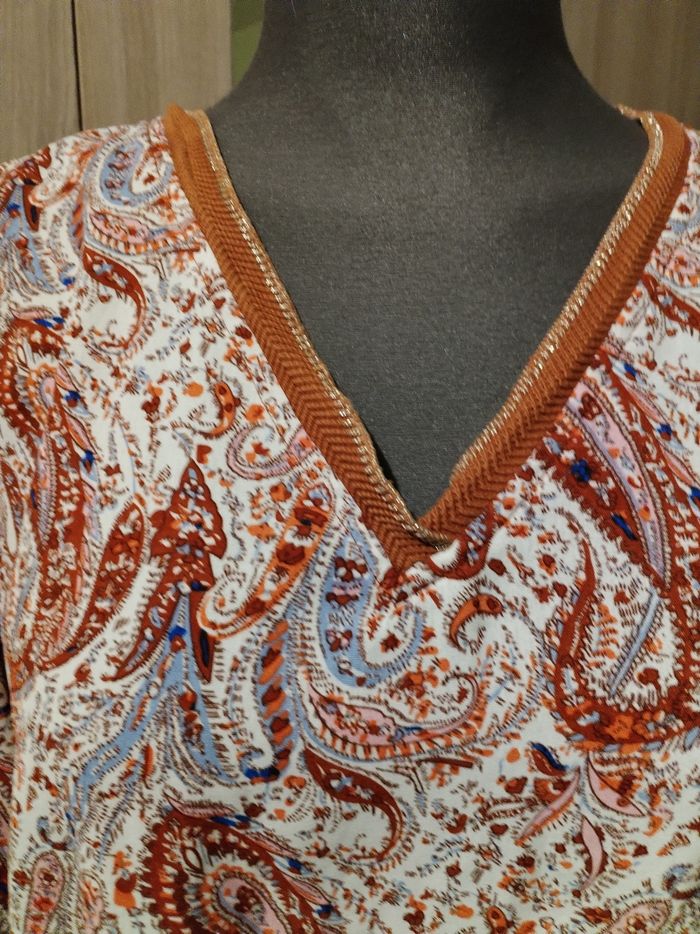 Blouse manches longues taille 44/46 - photo numéro 2