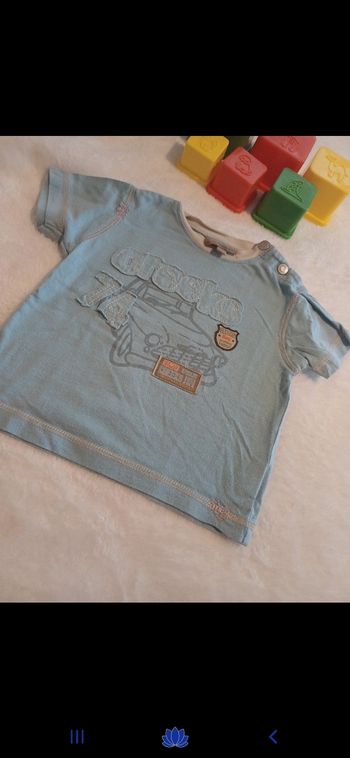 T.shirt bébé taille 6 mois