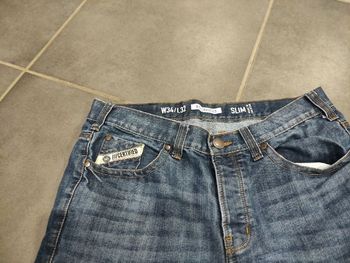 Jeans W34/L32