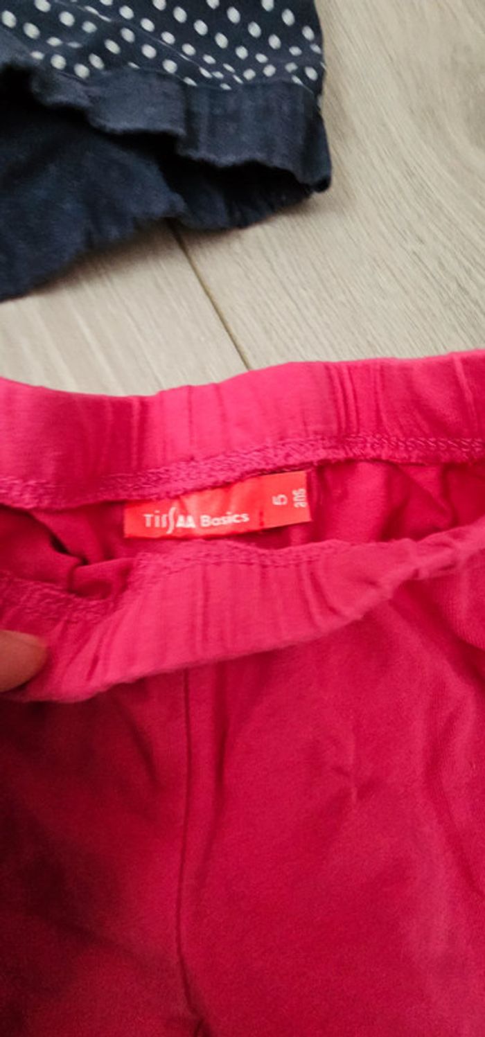 Lot 4 shorts 5 ans - photo numéro 4