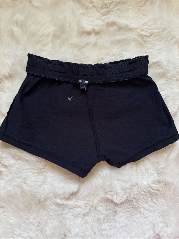 👖 short -bleu marine - fille - kiabi- 6 ans - très bon état - photo numéro 3